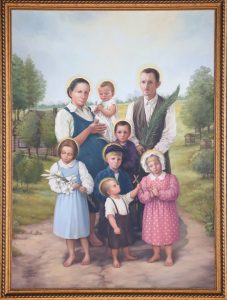 10.09.2023 Markowa, Polska. Beatyfikacja Rodziny Ulmów: Józefa i Wiktorii oraz ich sześcioro dzieci - Stasia, Basia, Władziu, Franio, Antoś, Marysia - i jedno nienarodzone, którzy są pierwszą w historii Kościoła całą rodziną wyniesioną na ołtarze. Msza beatyfikacyjna celebrowana przez kardynała Marcello Semeraro, Prefekta Dykasterii Spraw Kanonizacyjnych.